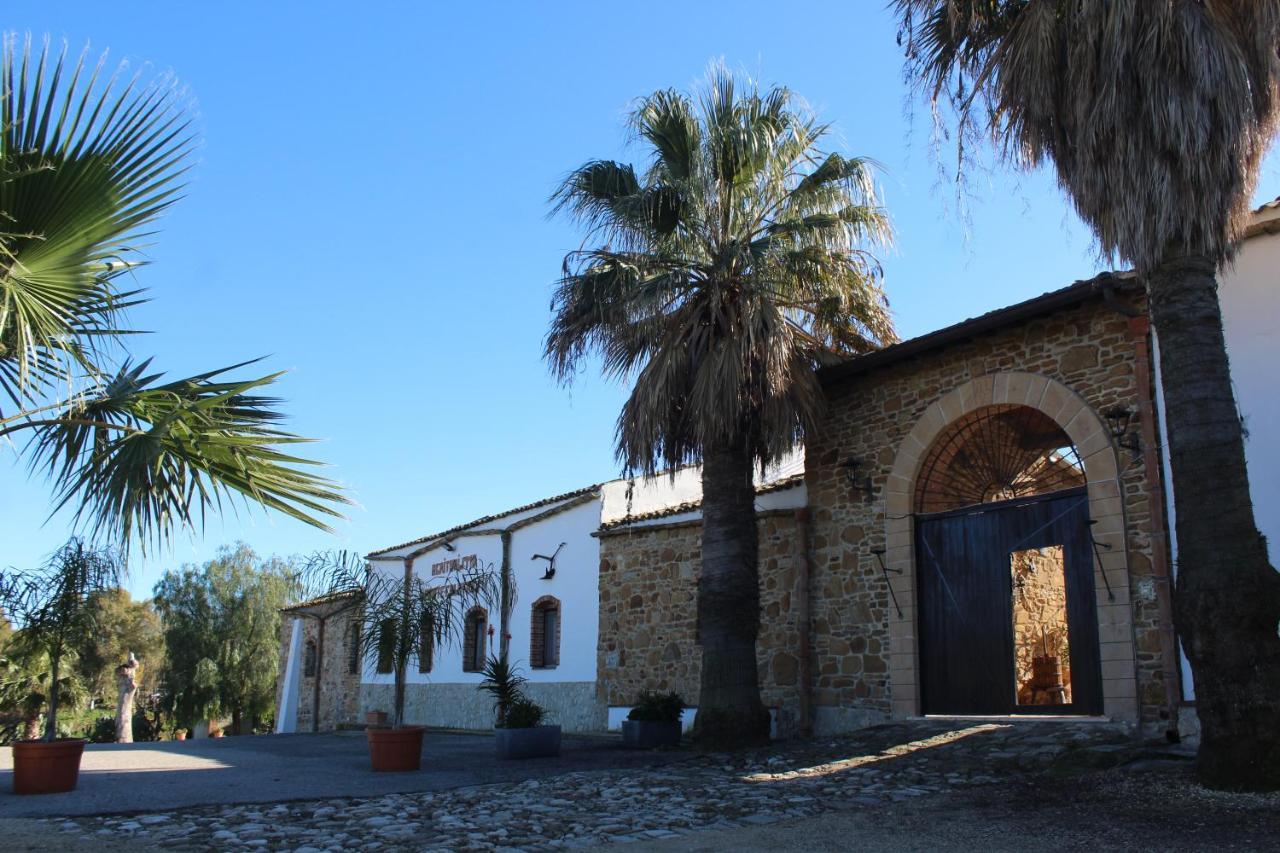 Ponte Calatrasi Agriturismo Roccamena Exterior foto